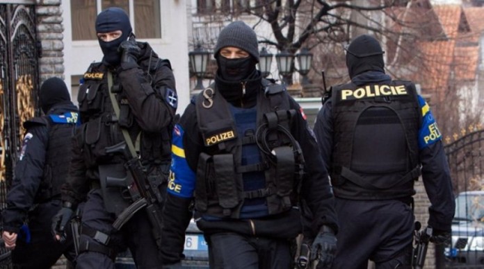 ΣΕΡΒΙΑ: Σε κατάσταση υψίστης ετοιμότητας στρατός και αστυνομία εξαιτίας του Κόσσοβο
