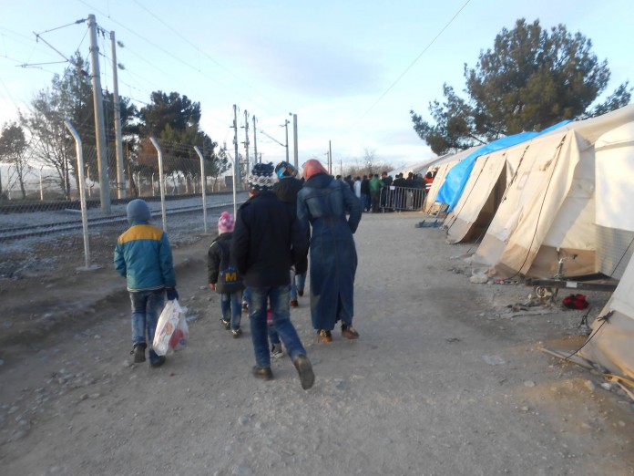 Ο Δήμος Αθηναίων θα δημιουργήσει νέα προσωρινή δομή προσφύγων από την Μυτιλήνη