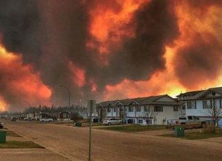 Καναδάς, πυρκαγιά, 60 χιλιάδες, άνθρωποι, σπίτια,