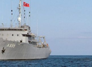 Οι Τούρκοι συνεχίζουν να προκαλούν - Συνέλαβαν ψαράδες που επέβαιναν σε κυπριακό αλιευτικό
