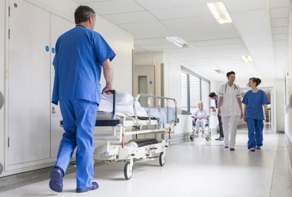 Ναύπλιο: Μαζικά στο νοσοκομείο μαθητές με συμπτώματα γαστρεντερίτιδας!