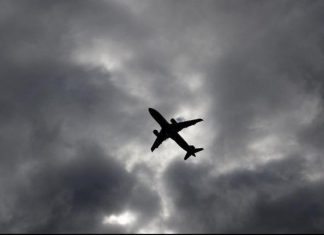 Ηράκλειο: Έκτακτη προσγείωση αεροσκάφους