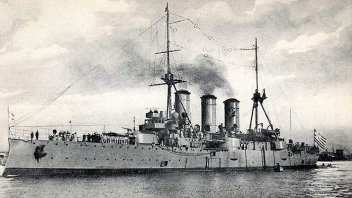 Στις 13 Ιουλίου 1913 το Θωρηκτό ΑΒΕΡΩΦ, κατέπλεε στο λιμάνι του Δεδέαγατς, της σημερινής Αλεξανδρούπολης