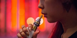 ΗΠΑ: Η Νέα Υόρκη απαγορεύει τα ηλεκτρονικά τσιγάρα με γεύσεις