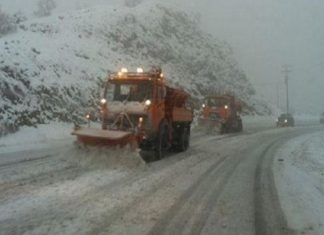 Θεσσαλονίκη: Χιονίζει στη Β.Ελλάδα - Πού χρειάζονται αλυσίδες σε Κεντρική και Δ. Μακεδονία
