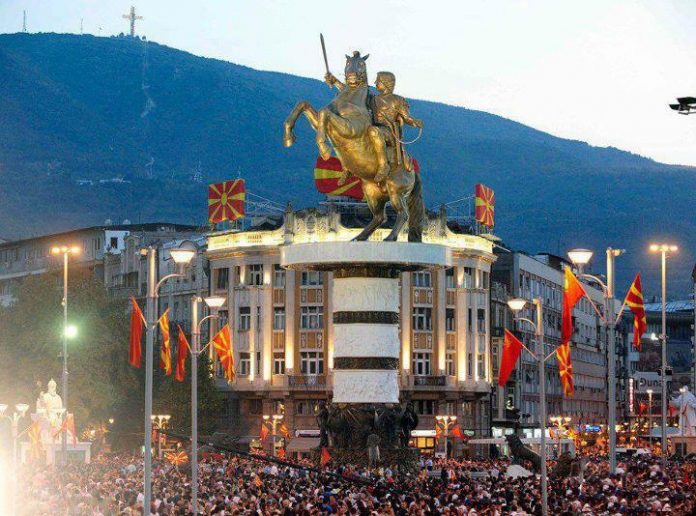 πΓΔΜ: Το 61% των πολιτών στηρίζουν τη λύση στο ζήτημα της ονομασίας