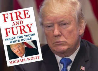 Θεαματικές πωλήσεις του βιβλίου που «καίει» τον Τραμπ