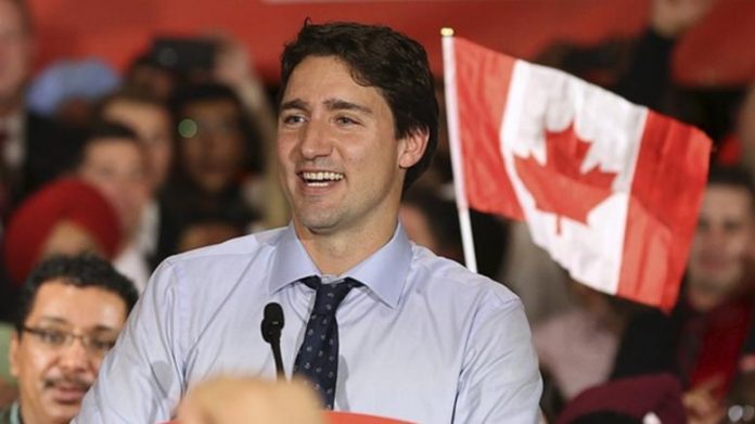 Η καναδική κυβέρνηση διέψευσε τις φήμες ότι ο πρωθυπουργός Τζάστιν Τριντό είναι γιος του Φιντέλ Κάστρο