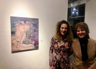 Η βραβευμένη εικαστικός Αναστασία Γκινάκη παρουσιάζει 16 έργα της στην Ελβετία