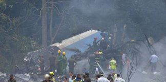 ΚΟΥΒΑ: 3 επιζώντες στα συντρίμμια του Boeing