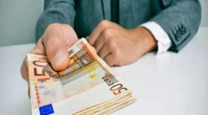 Δημόσιο: Έχει 1 δις ευρώ υποχρεώσεις προς τους συνταξιούχους