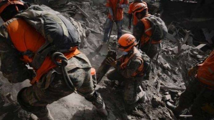 ΓΟΥΑΤΕΜΑΛΑ: Ενεργοποιήθηκε εκ νέου το φονικό ηφαίστειο «Ελ Φουέγο»