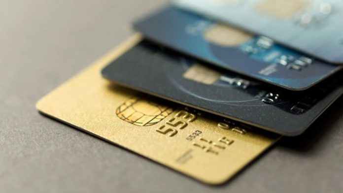 Πληρωμές με κάρτα: Αλλάζουν όλα από Σεπτέμβριο