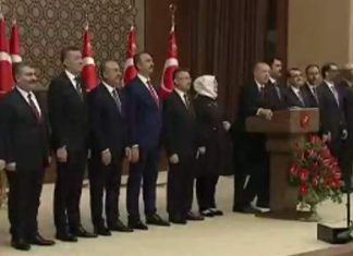 ΤΟΥΡΚΙΑ: Ο Ερντογάν παρουσίασε το νέο Υπουργικό Συμβούλιο