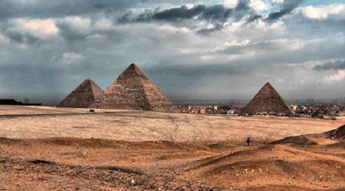 Μια ανάσα από τη λύση του μυστηρίου κατασκευής των πυραμίδων