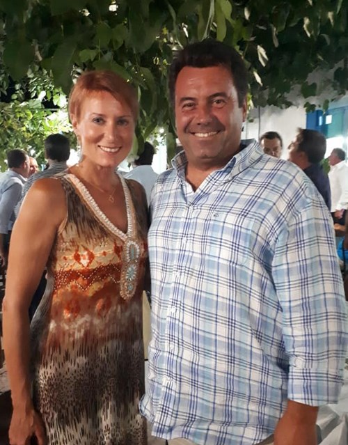 Λευκάδα: Για διακοπές με τη σύζυγό του ο Κώστας Καραμανλής
