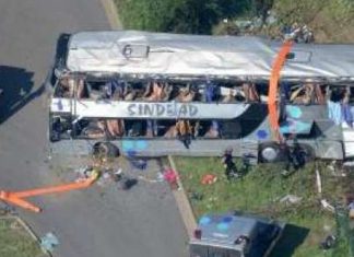 Πολωνία: Τρεις νεκροί και 18 τραυματίες σε τροχαίο με τουριστικό λεωφορείο
