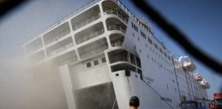 «Ελευθέριος Βενιζέλος»: Έσβησε η φωτιά στο πλοίο