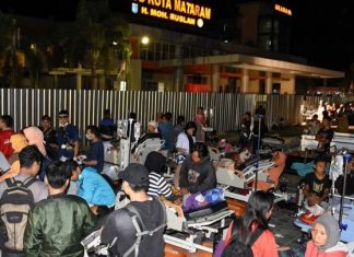 Ινδονησία: Μετά από εντολή ο στρατός πυροβολεί όσους λεηλατούν καταστήματα