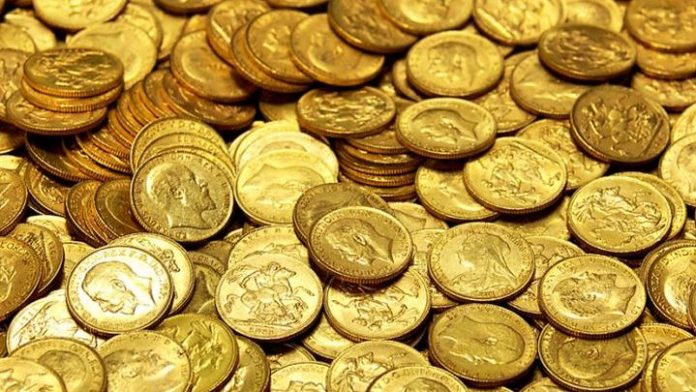 Οι Έλληνες πουλάνε τις χρυσές λίρες - Στα ύψη η τιμή