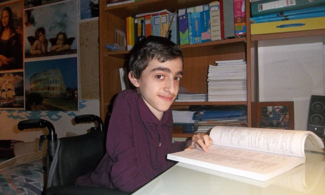 Έφυγε ξαφνικά για τη γειτονιά των αγγέλων ο 20χρονος Κωνσταντίνος Κριτζάς