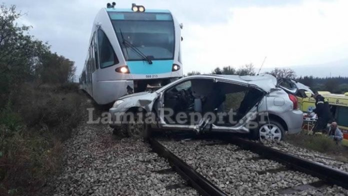 Φθιώτιδα: Διευθύντρια Γυμνασίου η νεκρή από τη σύγκρουση τρένου με αυτοκίνητο