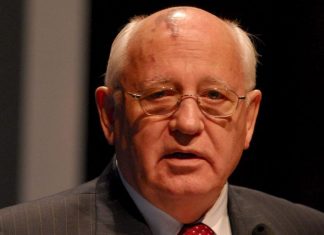 Μιχαήλ Γκορμπατσόφ: Λάθος η αποχώρηση των ΗΠΑ από μια συμφωνία για τα πυρηνικά όπλα