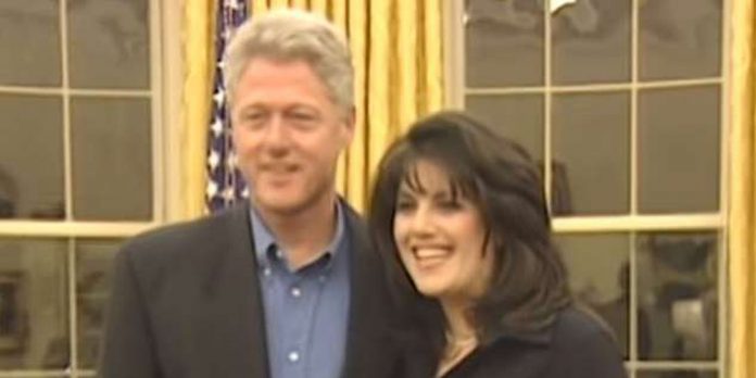Ένα βίντεο από το παρελθόν! Όταν Μπιλ Κλίντον και Μόνικα Λεβίνσκι είχαν σχέση και πόζαραν μαζί στο οβάλ γραφείο