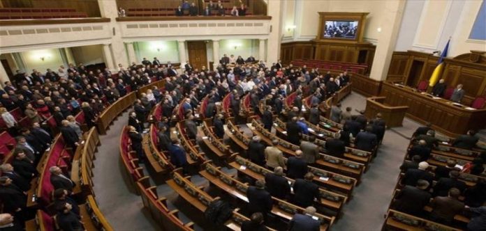 ΟΥΚΡΑΝΙΑ: Ραγδαίες εξελίξεις - Συνεδριάζει στις 16:00 το κοινοβούλιο για την επιβολή στρατιωτικού νόμου