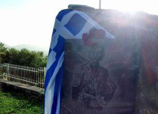 Αλβανοί βανδάλισαν μνημείο & έσκισαν την Ελληνική σημαία σε χωριό της Β. Ηπείρου
