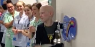 Νίκησε τον καρκίνο: Εννιάχρονος κάνει τον «γύρο του θριάμβου»