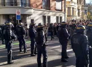 ΓΑΛΛΙΑ: Νέες συλλήψεις μαθητών μετά από επεισόδια σε διαδήλωση στη Λιόν