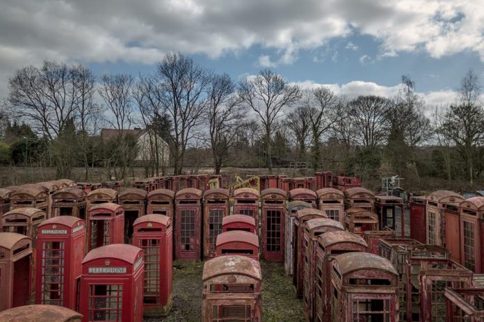 Το νεκροταφείο των βρετανικών τηλεφωνικών θαλάμων