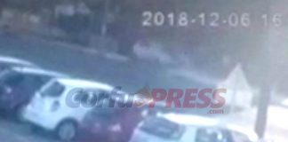 Κέρκυρα: Απίστευτο τροχαίο - Αυτοκίνητο αναποδογύρισε και προσγειώθηκε στο πεζοδρόμιο