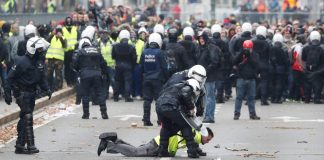 ΠΑΡΙΣΙ: Στο δρόμο 7.400 αστυνομικοί ενόψει Πρωτομαγιάς