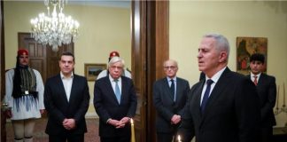 Ορκίστηκε ο νέος υπουργός Άμυνας, Ευάγγελος Αποστολάκης