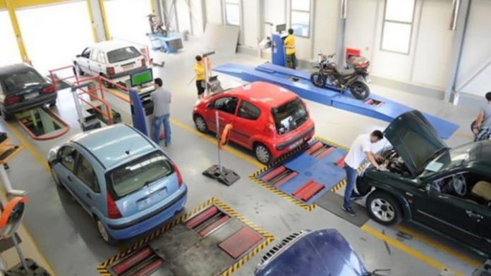 ΚΤΕΟ: Το ενδεχόμενο συχνότερων ελέγχων των παλαιών αυτοκινήτων εξετάζει το υπουργείο Υποδομών