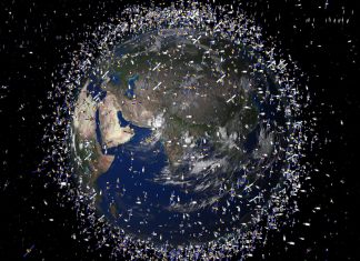 Τεράστια συσσώρευση διαστημικών σκουπιδιών - 500.000 γύρω από τη Γη