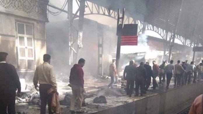 ΚΑΙΡΟ: Δεκάδες νεκροί από πυρκαγιά σε σταθμό τρένων