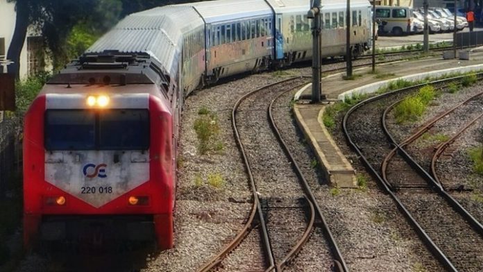 Αλεξανδρούπολη: Τρένο παρέσυρε και σκότωσε άνδρα που κοιμόταν στις γραμμές
