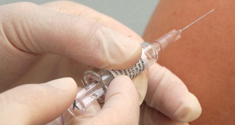 Ξεκίνησε ο εμβολιασμός των ατόμων άνω των 85 ετών
