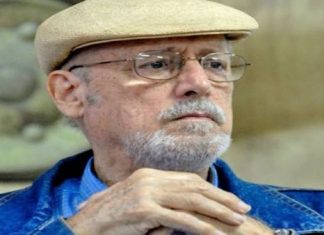 ΚΟΥΒΑ: Πέθανε ο ποιητής Ρομπέρτο Φερνάντες Ρεταμάρ