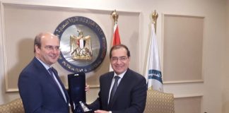 Επαφές με βασικό θέμα τη διάρθρωση του East Med Gas Forum (EMGF) πραγματοποίησε στην Αίγυπτο ο υπουργός Περιβάλλοντος και Ενέργειας Κωστής Χατζηδάκης.