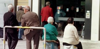Έξι στους δέκα συνταξιούχους παίρνουν κάτω από 1.000 ευρώ