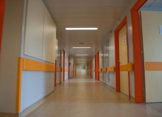 Κορωνοϊός: Πάνω από 70 κρούσματα σε ιδιωτική κλινική του Πειραιά