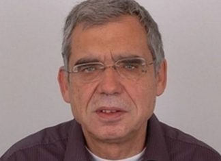 Πέθανε ο θρυλικός "Αποδυτηριάκιας", δημοσιογράφος Κώστας Καίσαρης