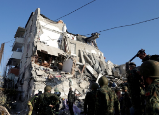 ΑΛΒΑΝΙΑ: Μετά τον φονικό σεισμό ξεκίνησαν συλλήψεις για τις καταρρεύσεις κτιρίων