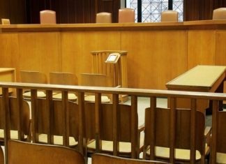 Η Ένωση Δικαστών και Εισαγγελέων εκφράζει την αντίθεσή της για την τοποθέτηση πυλών αυτόματης απολύμανσης Covid-19 στα δικαστήρια