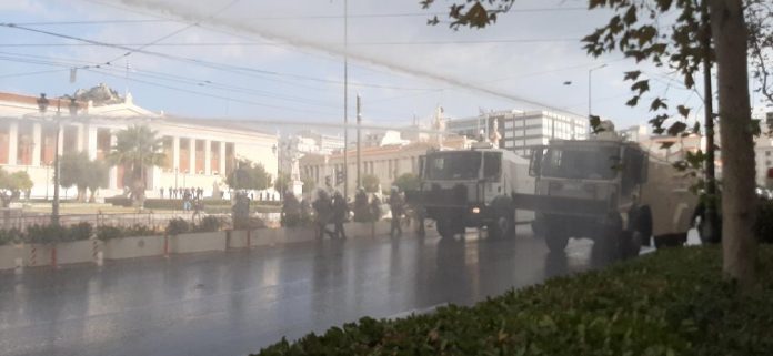 Πολυτεχνείο: Συγκεντρώσεις στην Αθήνα - Δεκάδες προσαγωγές και τραυματισμοί
