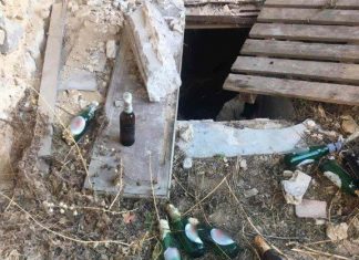 Εξάρχεια: Εντοπίστηκαν βόμβες μολότοφ σε εγκαταλελειμμένο κτίριο